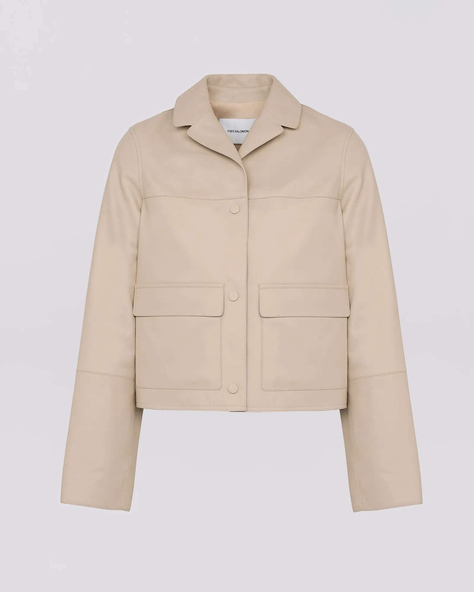 Short leather jacket