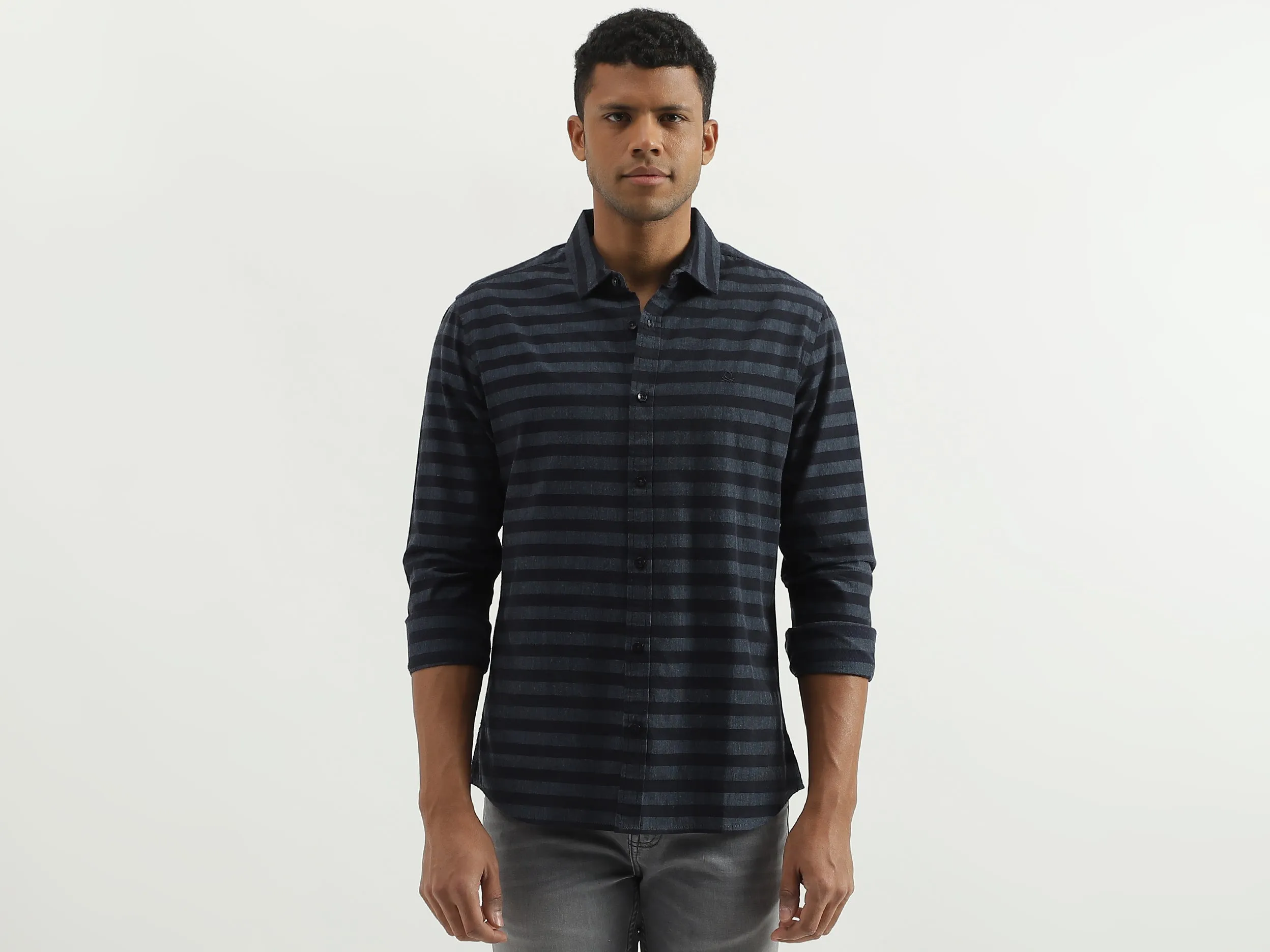 Slim Fit Spread Collar Striped Shirt