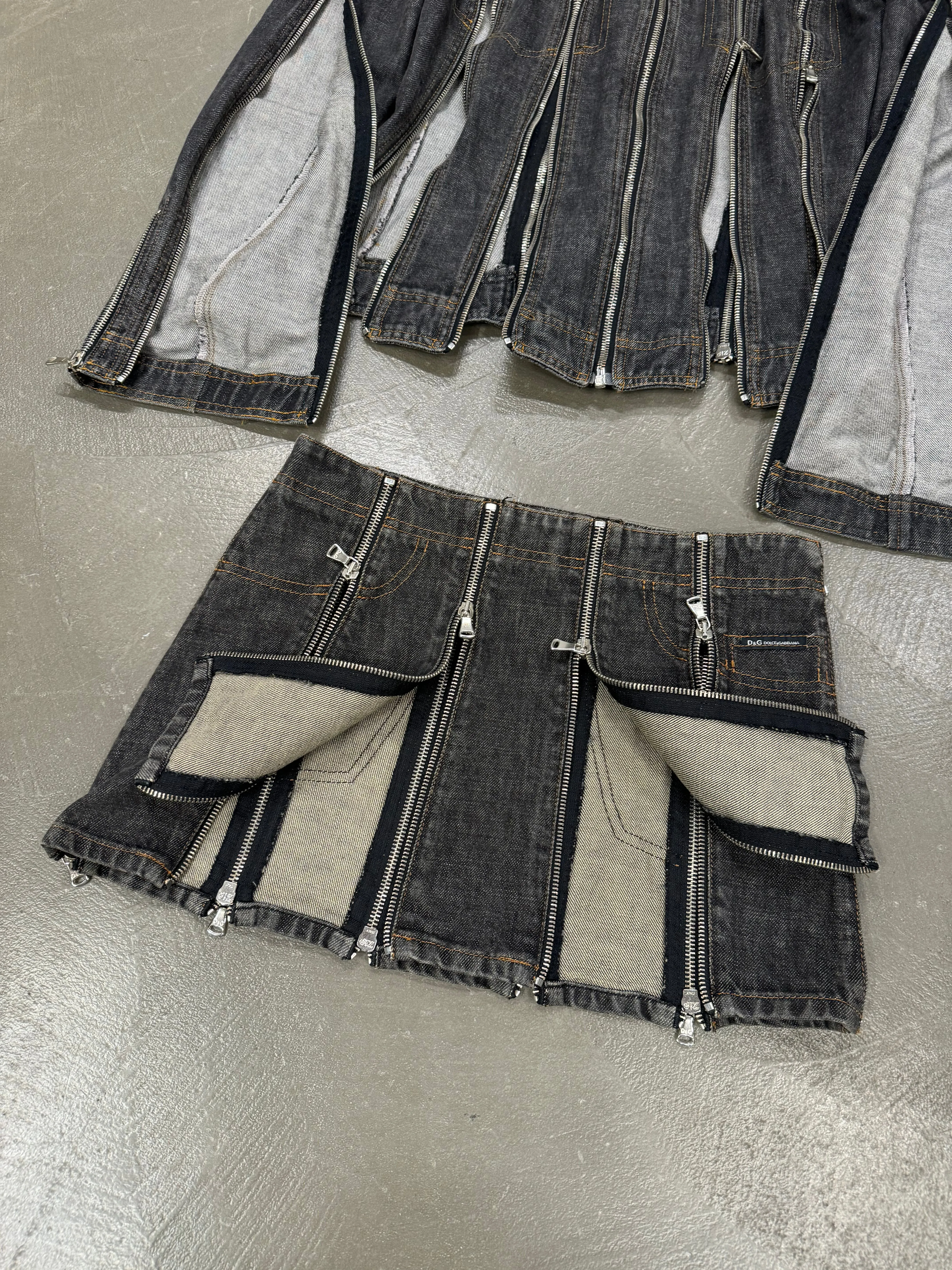 S/S 2004 Dolce & Gabbana zipper denim set (jacket   skirt)