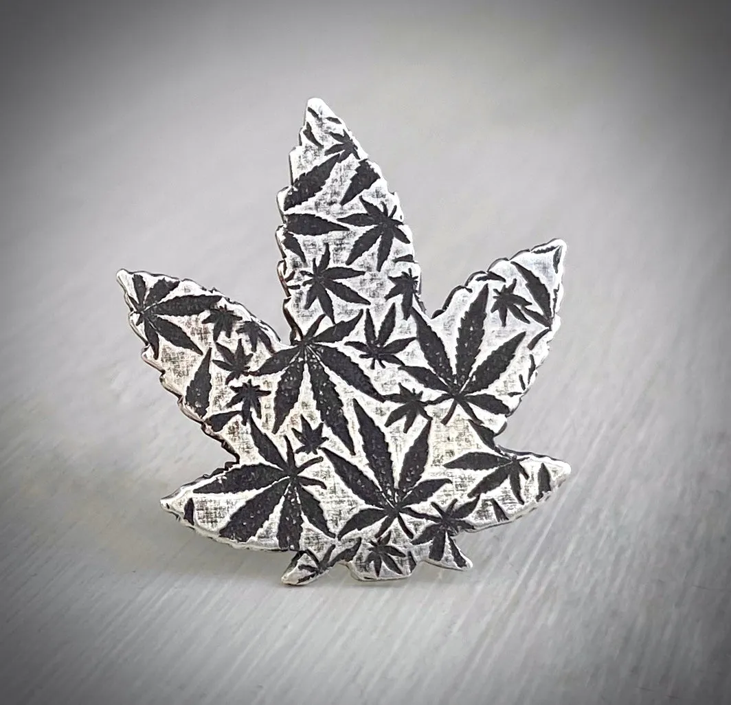 STICKY ICKY Sterling Pin