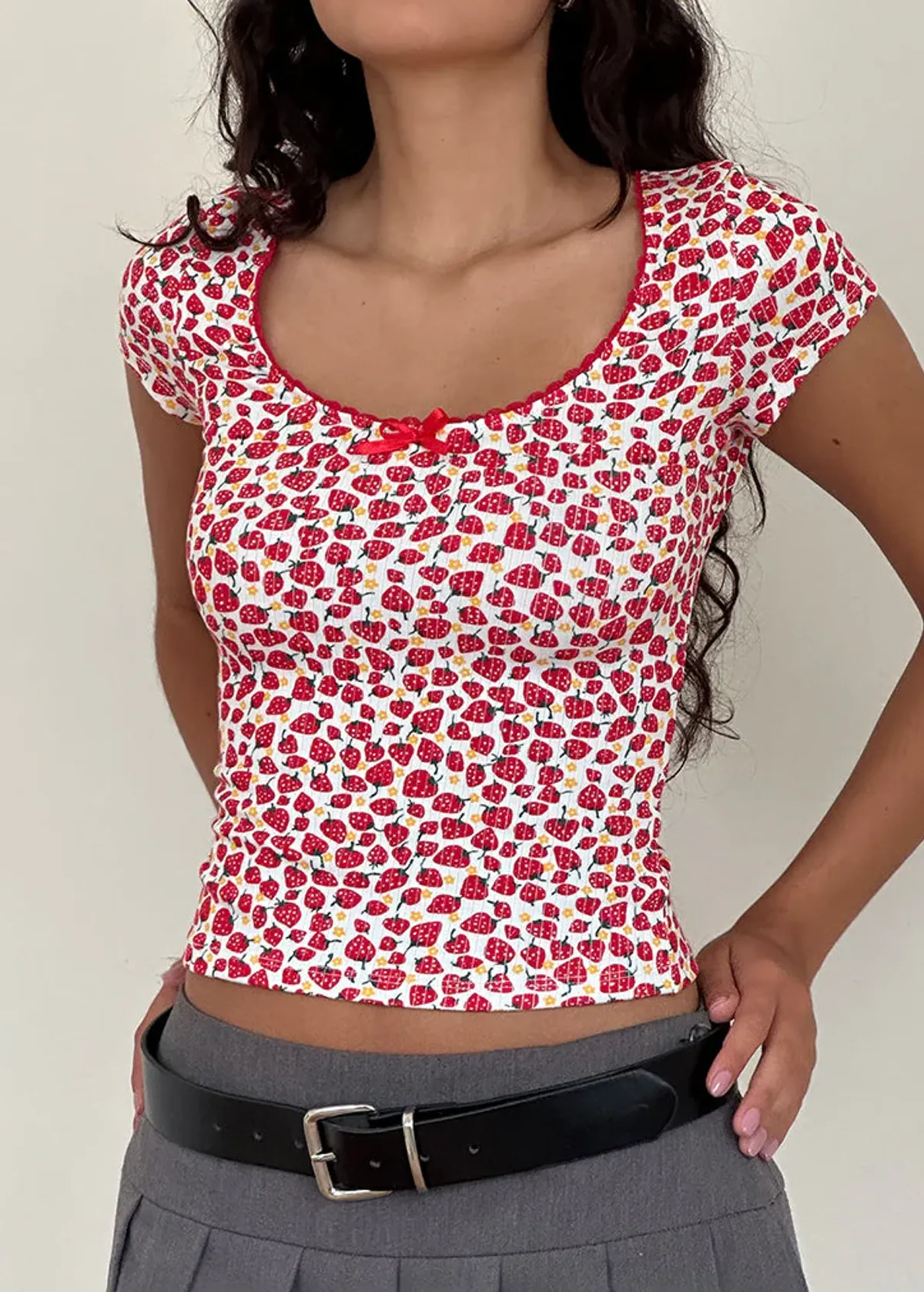 Strawberry Daisy Rib Tee
