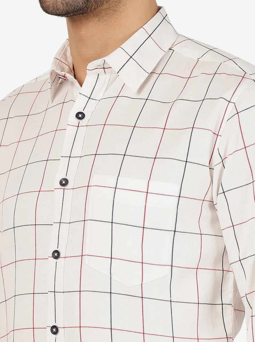 White Checked Slim Fit Casual Shirt | JadeBlue